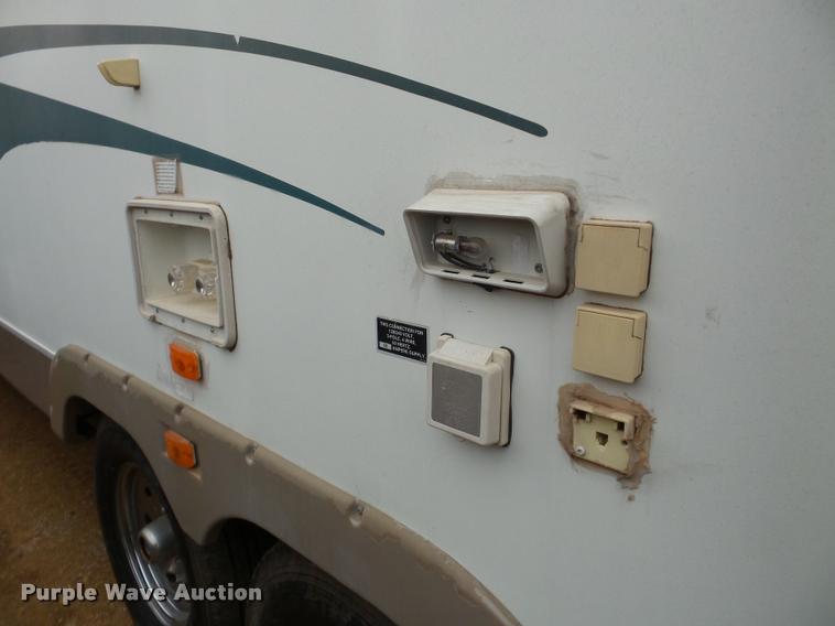 image for item DB2295 2004 Fleetwood camper
