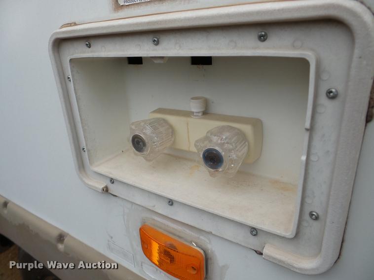 image for item DB2295 2004 Fleetwood camper