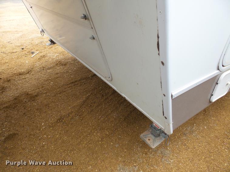 image for item DB2295 2004 Fleetwood camper