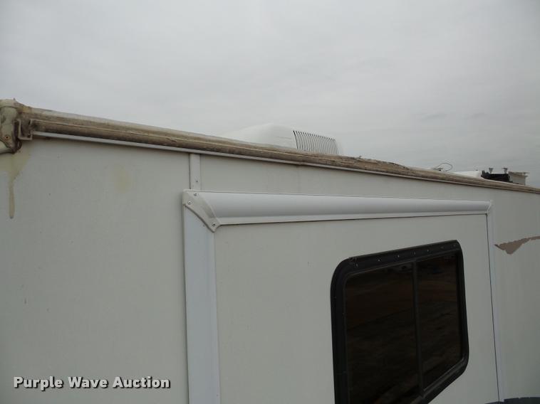 image for item DB2295 2004 Fleetwood camper