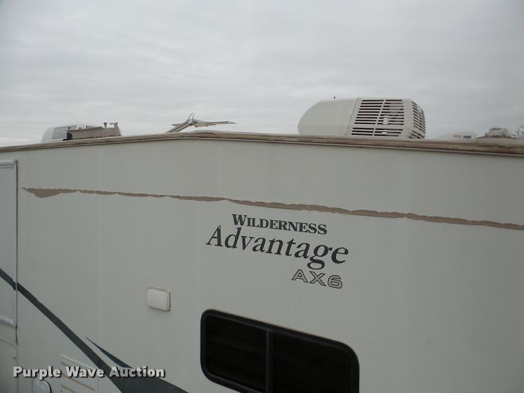 image for item DB2295 2004 Fleetwood camper