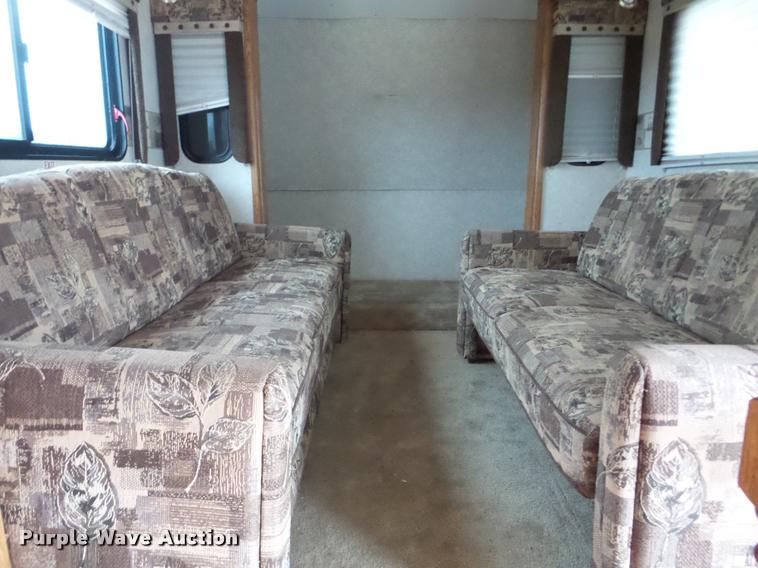 image for item DB2295 2004 Fleetwood camper