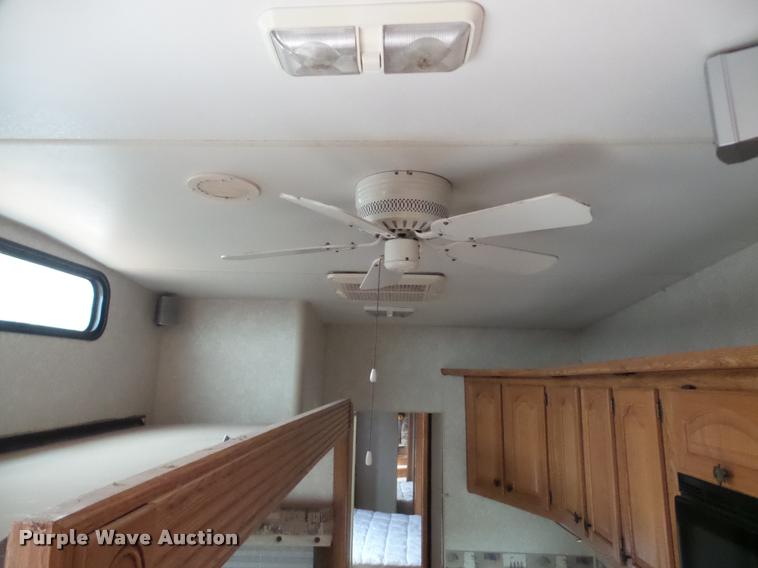 image for item DB2295 2004 Fleetwood camper