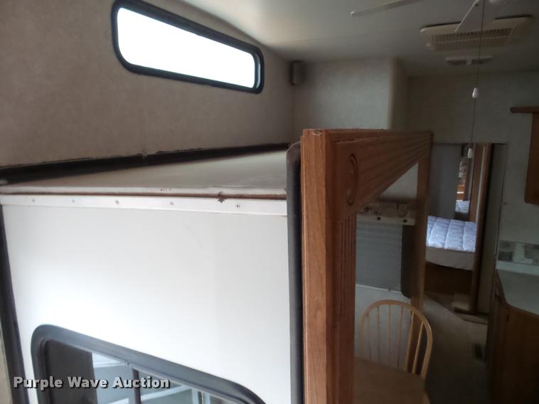image for item DB2295 2004 Fleetwood camper