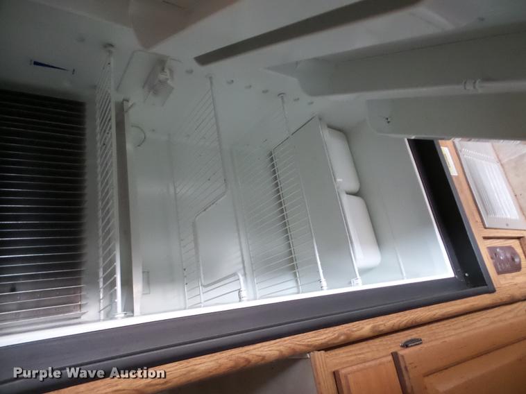 image for item DB2295 2004 Fleetwood camper