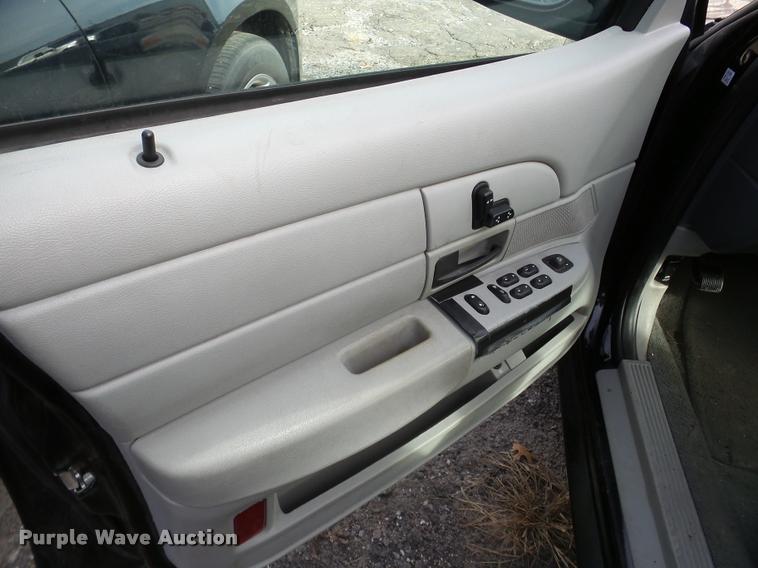 image for item DB5400 2003 Ford Crown Victoria Police Interceptor