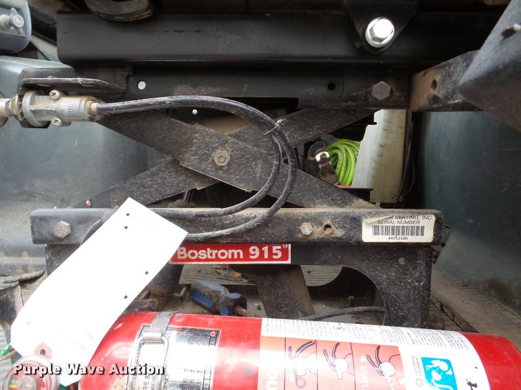 image for item DB5403 1985 Ford LN9000 flatbed truck