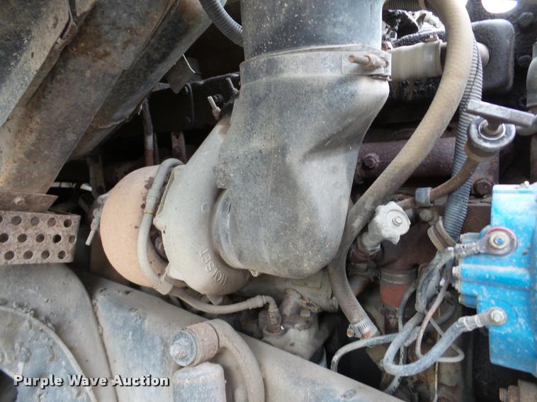 image for item DB5403 1985 Ford LN9000 flatbed truck