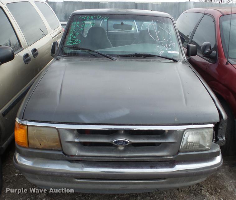image for item DG9502 1997 Ford Ranger pickup truck