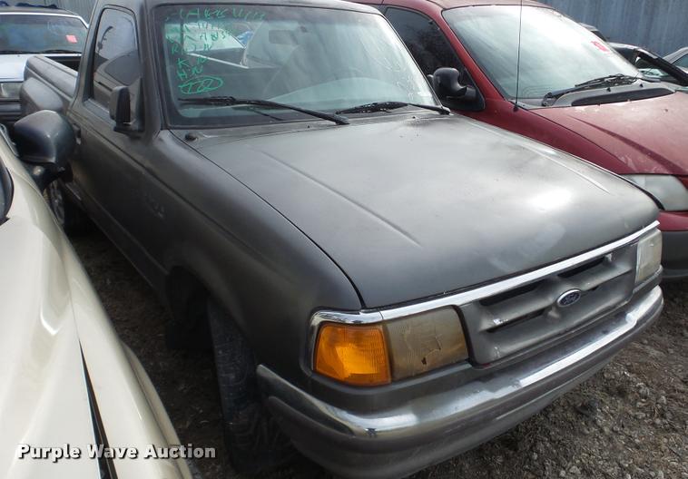 image for item DG9502 1997 Ford Ranger pickup truck