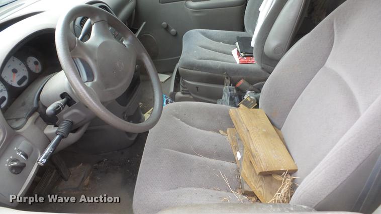 image for item DG9507 2001 Dodge Grand Caravan van