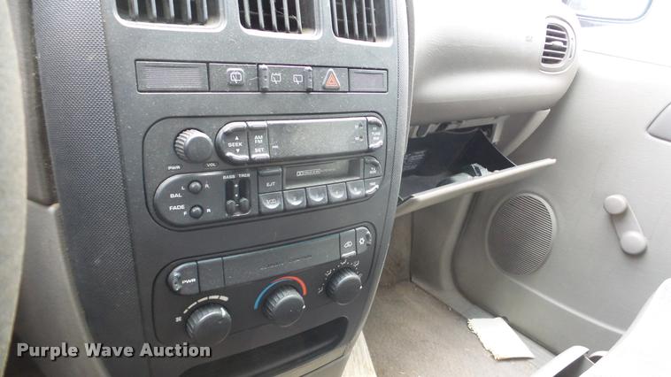 image for item DG9507 2001 Dodge Grand Caravan van