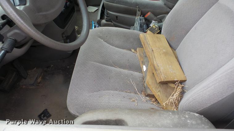 image for item DG9507 2001 Dodge Grand Caravan van