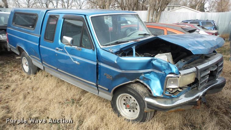 image for item DG9508 1993 Ford F150 SuperCab pickup truck
