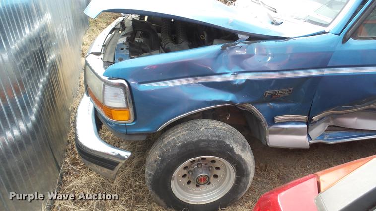 image for item DG9508 1993 Ford F150 SuperCab pickup truck