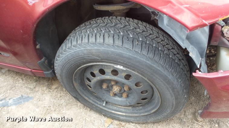 image for item DG9510 2000 Mitsubishi Galant