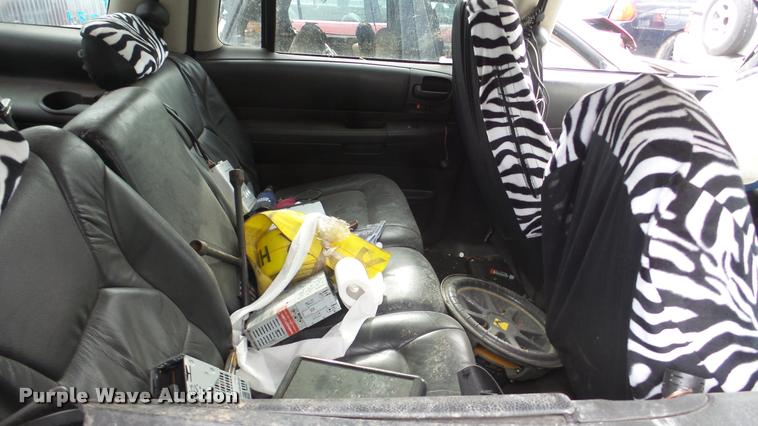 image for item DG9512 2002 Dodge Durango SUV