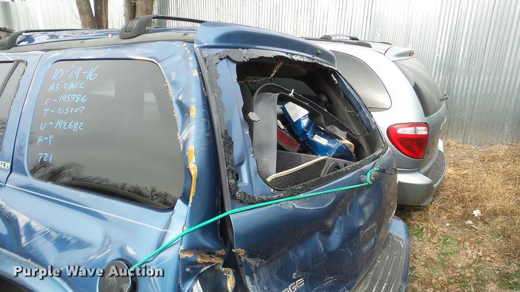 image for item DG9512 2002 Dodge Durango SUV