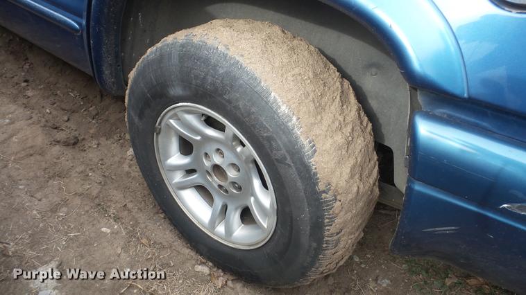 image for item DG9512 2002 Dodge Durango SUV