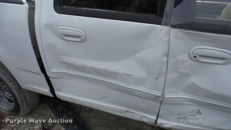 image for item DG9514 2001 Ford F150 SuperCrew pickup truck
