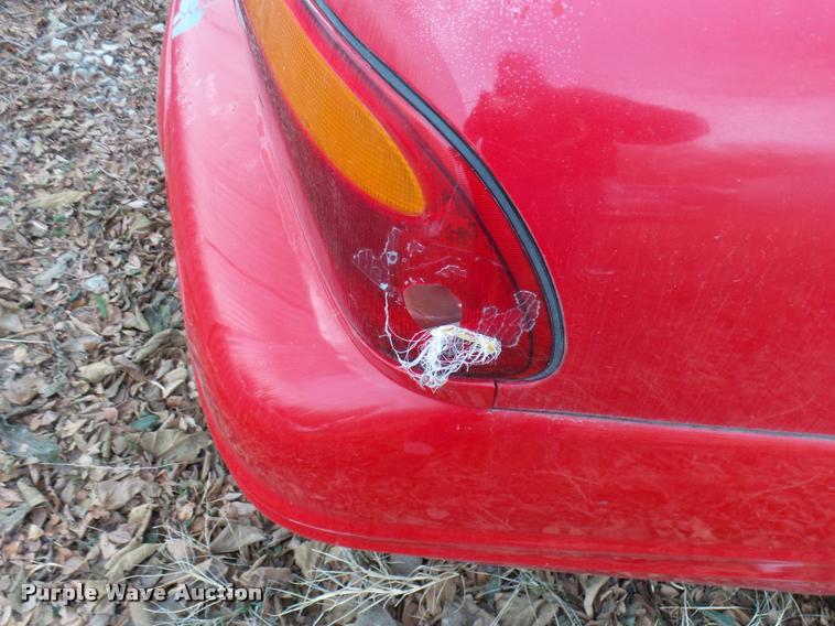 image for item DG9516 1997 Chrysler Sebring LXi