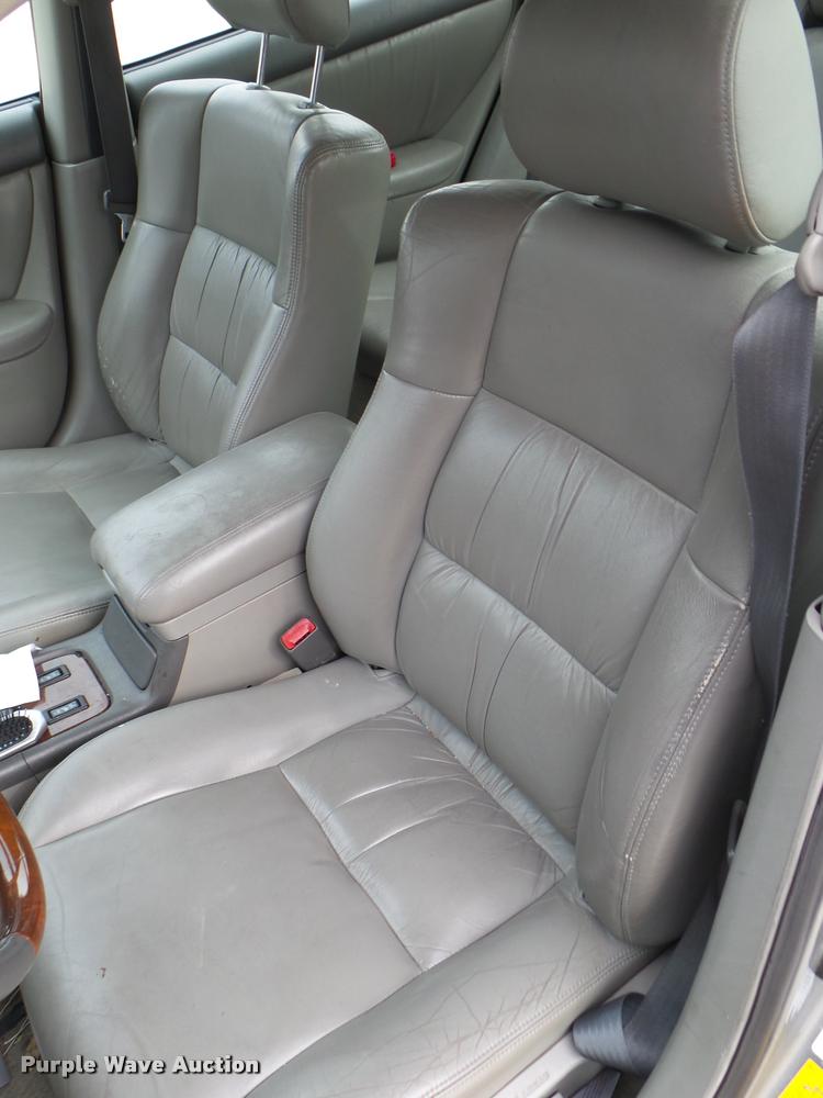 image for item DG9518 2001 Lexus ES 300