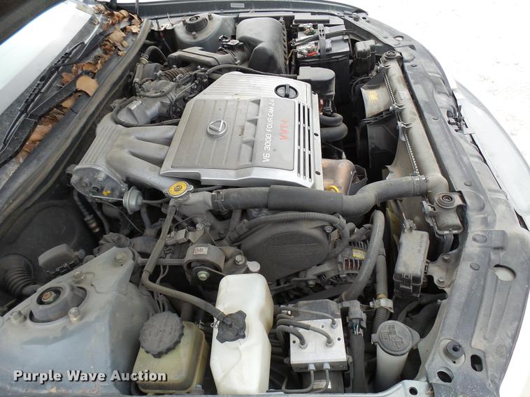 image for item DG9518 2001 Lexus ES 300