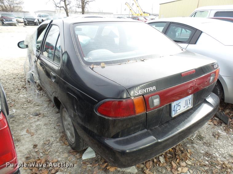 image for item DG9521 1999 Nissan Sentra GXE