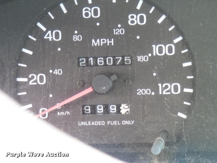 image for item DG9521 1999 Nissan Sentra GXE