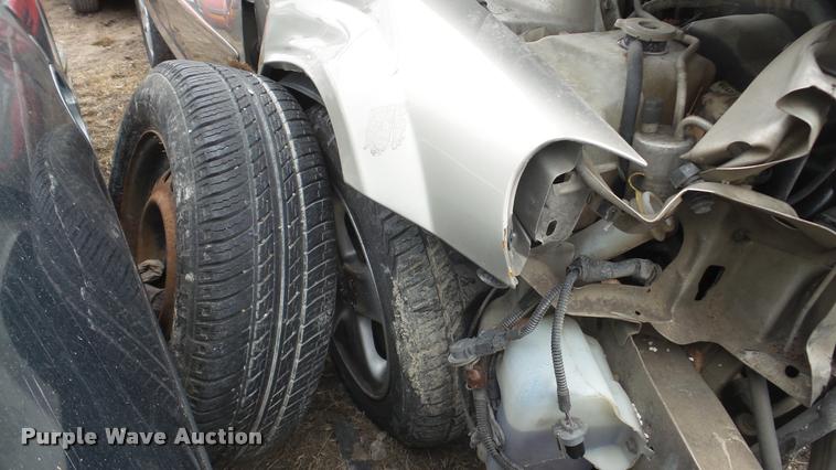 image for item DG9524 2002 Dodge Stratus