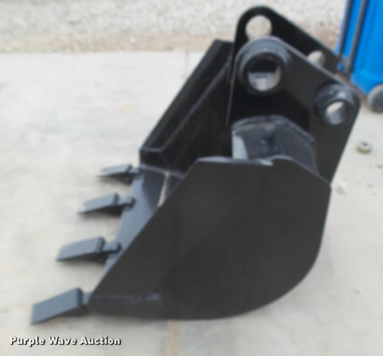 image for item DI9547 John Deere bucket