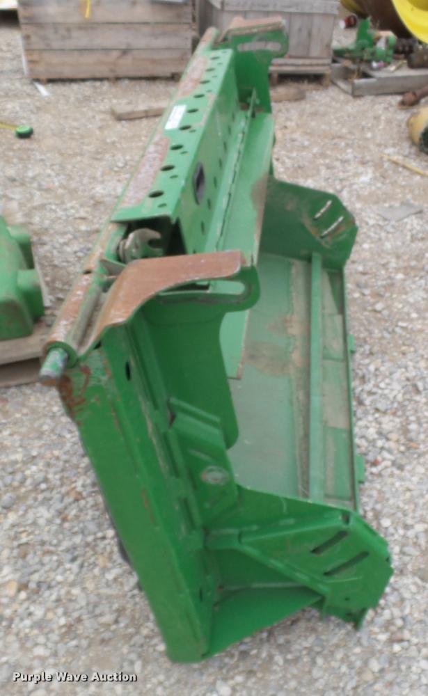 image for item DI9548 John Deere feederhouse