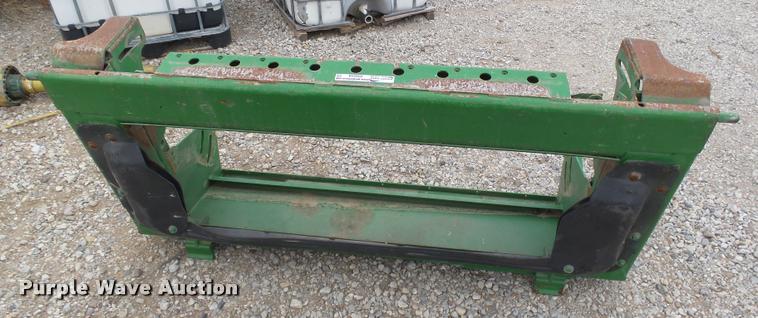 image for item DI9548 John Deere feederhouse