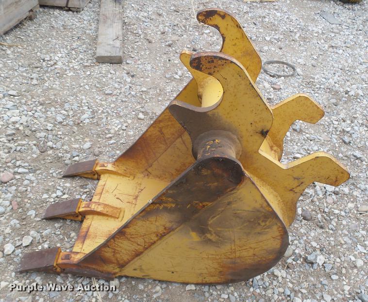 image for item DI9549 John Deere bucket