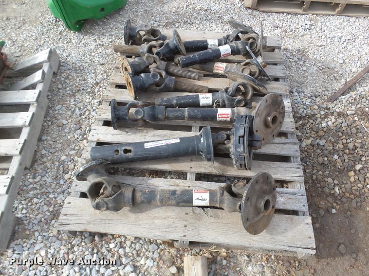 image for item DI9553 John Deere splined drivelines