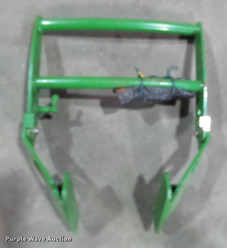 image for item DI9554 John Deere grill guard