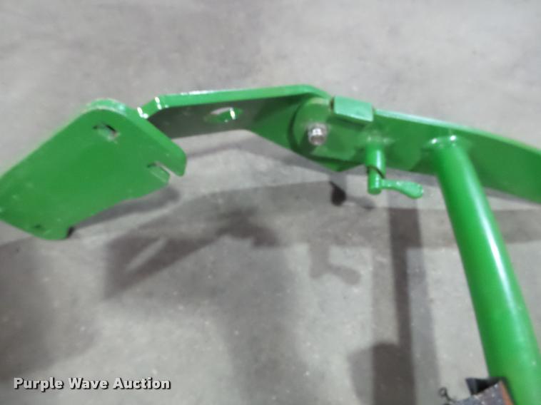 image for item DI9554 John Deere grill guard