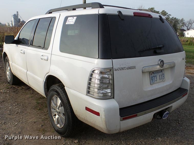 image for item F1427 2006 Mercury Mountaineer SUV