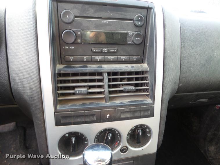 image for item F1427 2006 Mercury Mountaineer SUV