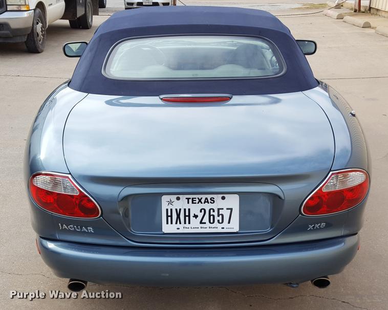 image for item F1731 2000 Jaguar XK8 convertible