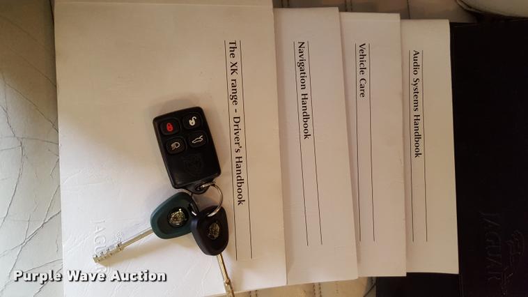 image for item F1731 2000 Jaguar XK8 convertible