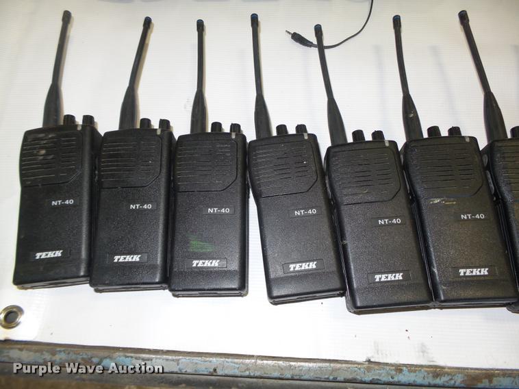 image for item F1736 (18) Tekk NT40 two-way radios