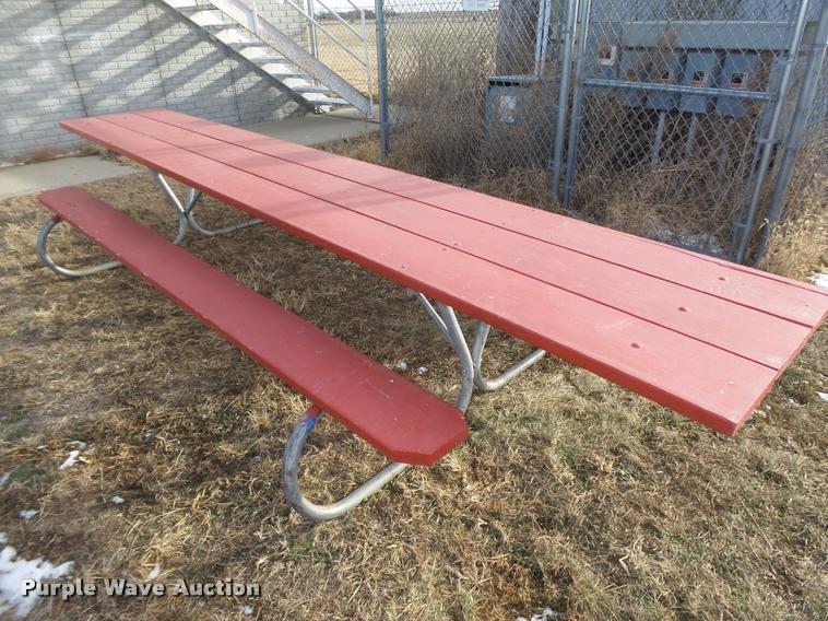 image for item F1758 (4) picnic tables