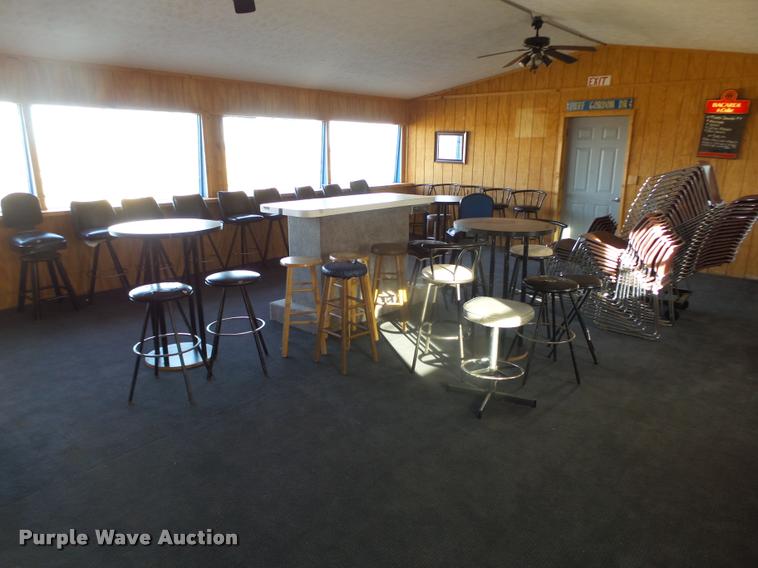 image for item F1760 Furniture