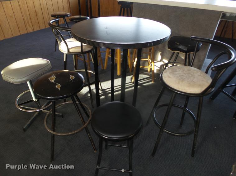 image for item F1760 Furniture