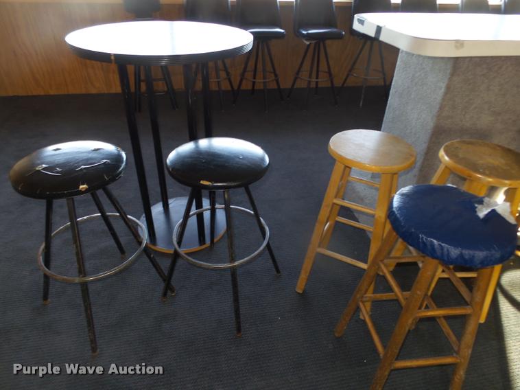 image for item F1760 Furniture