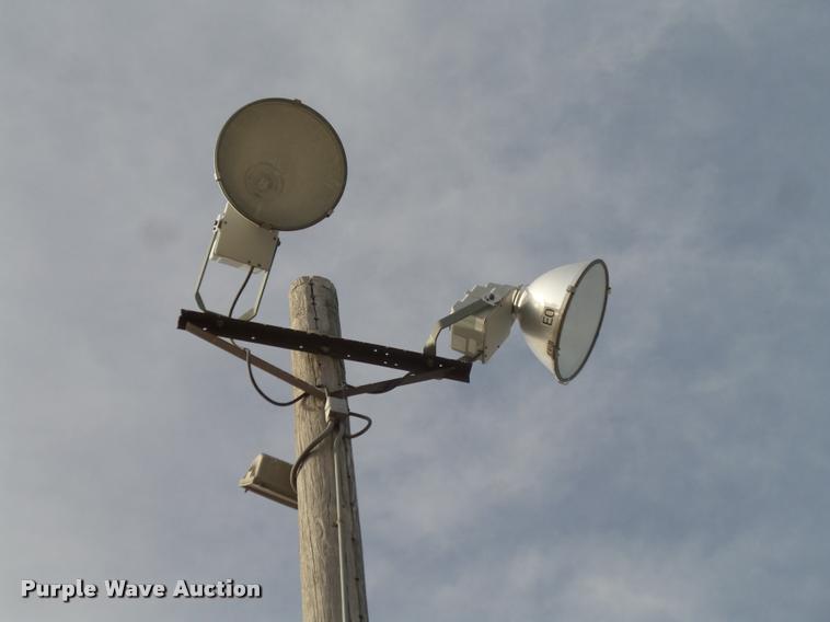 image for item F1761 Exterior lighting