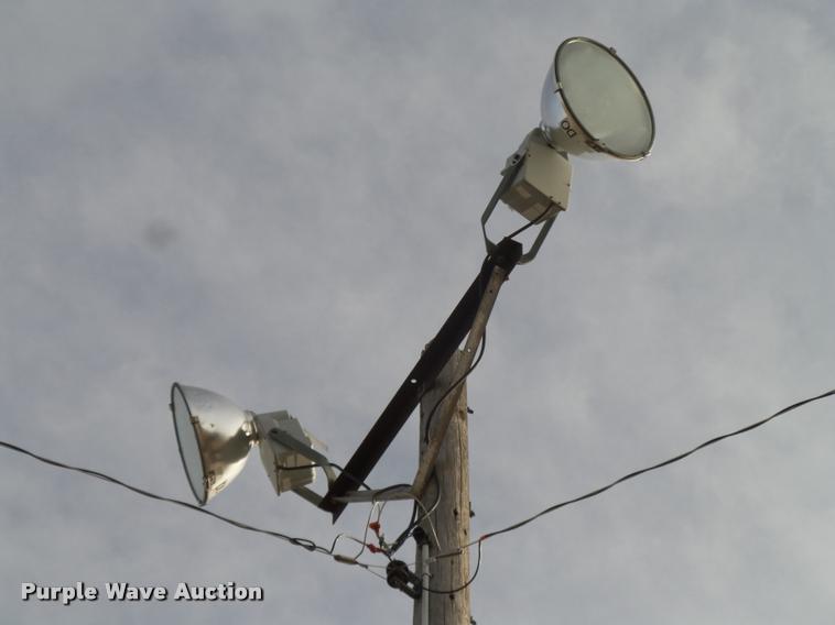 image for item F1761 Exterior lighting