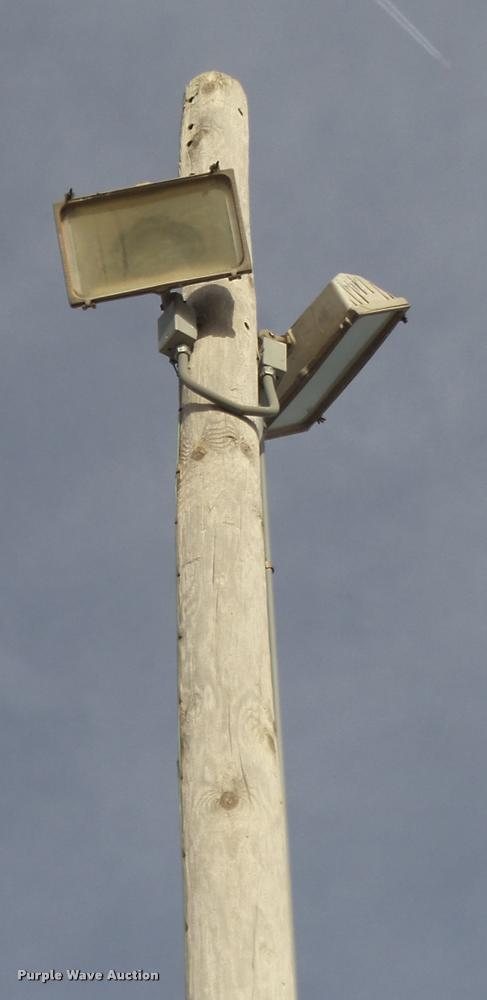 image for item F1761 Exterior lighting