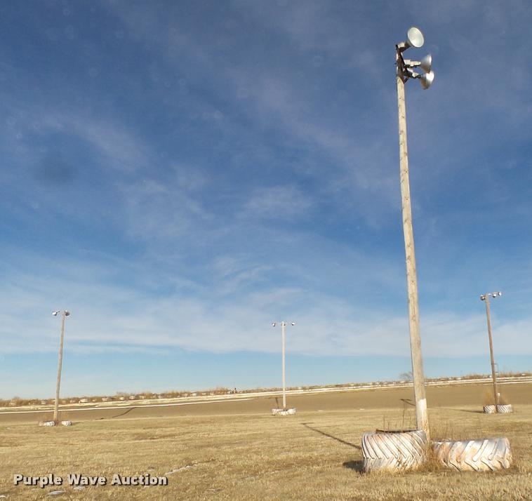 image for item F1761 Exterior lighting